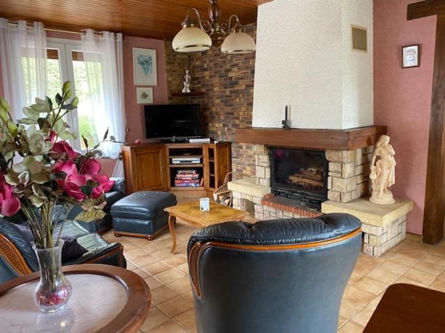 Gite La Mie De Pain Bogny-sur-Meuse Екстер'єр фото