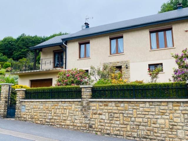Gite La Mie De Pain Bogny-sur-Meuse Екстер'єр фото