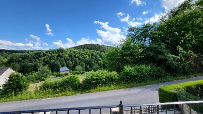 Gite La Mie De Pain Bogny-sur-Meuse Екстер'єр фото