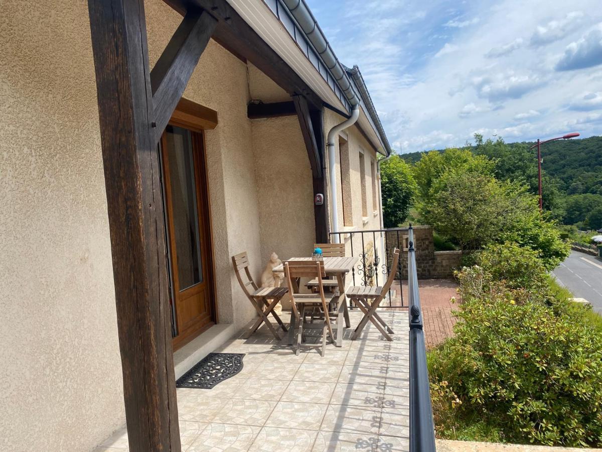 Gite La Mie De Pain Bogny-sur-Meuse Екстер'єр фото